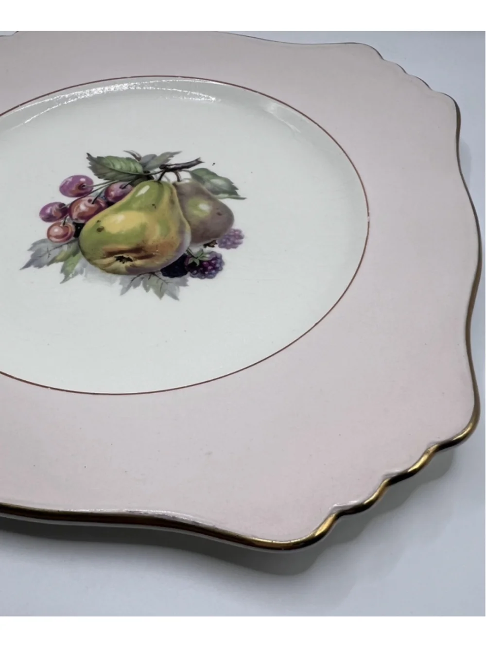 Royal Winton England Grimwades Plate 8.5” Pink Square Fruit Scalloped Gold Edges